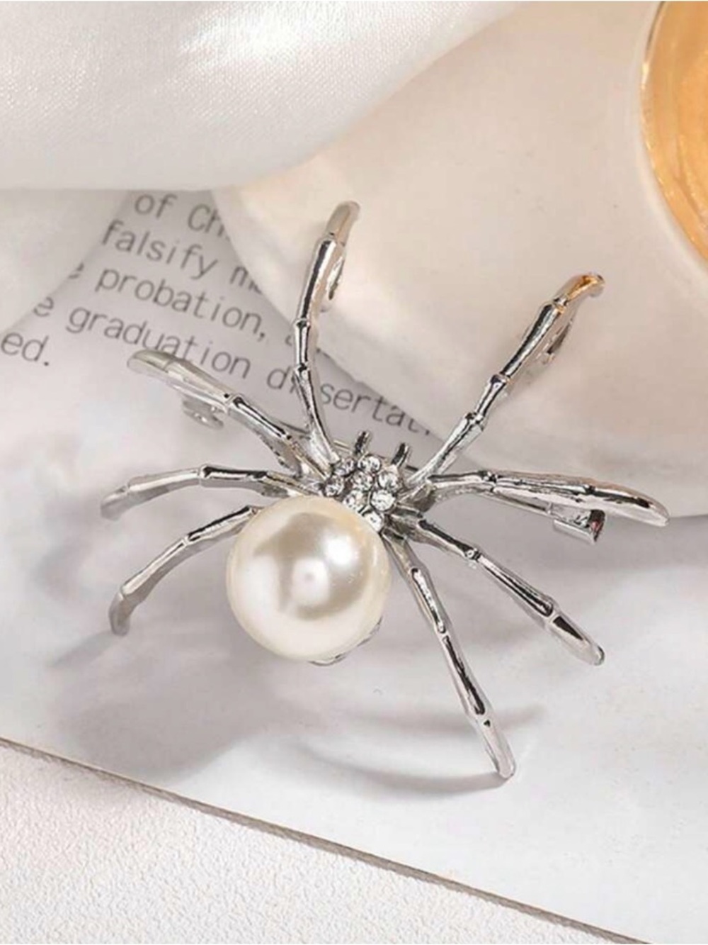 Silver Spider Pearl Brooch - Elegant Women Jewelry